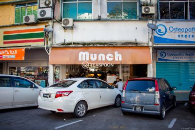 【Munch Cafe: The One Stop for Breakfast & Lunch!】 - Teaspoon